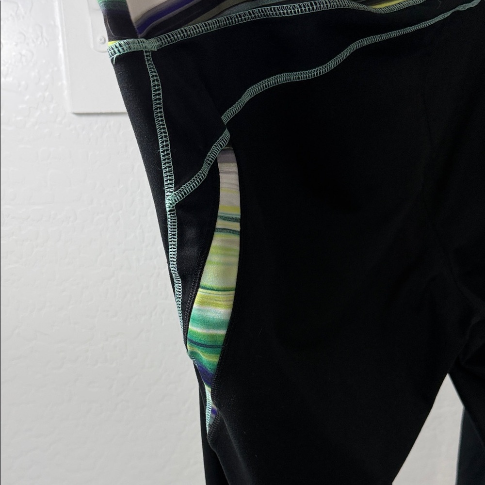 Maurices InMotion Capris - Picture 5 of 5